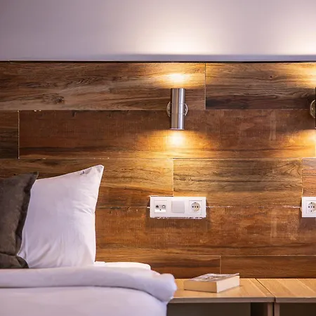 Palmada 萨卡里亚