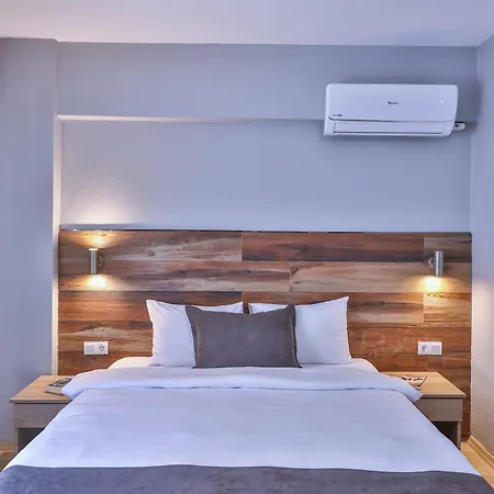 住宿加早餐酒店 Palmada 萨卡里亚