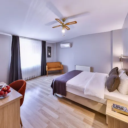 Palmada Bed & Breakfast 3*